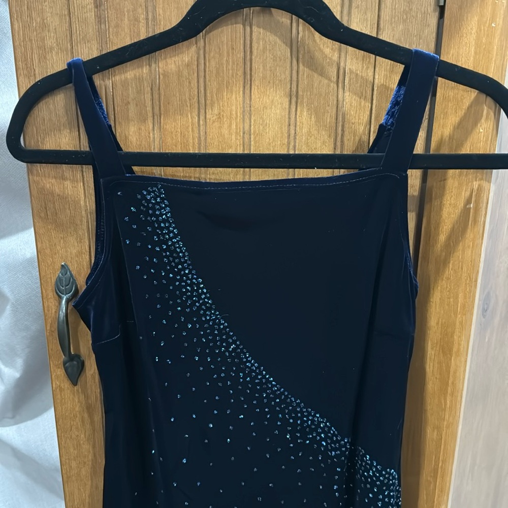 “My Michelle” navy blue velvet dress Sz small
